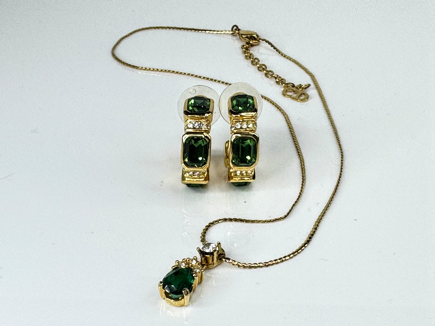 Vintage Christian Dior Gold Tone Green Crystal Necklace Earrings Excellent GS838