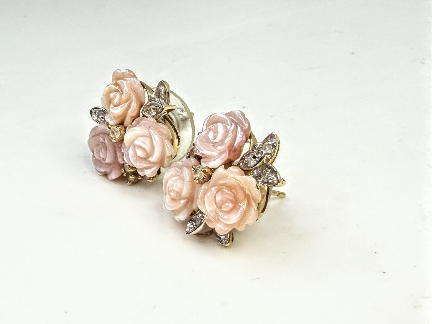Vintage 14K Gold Carved MOP Rose Diamond Cluster Earrings 5.5g JR1583