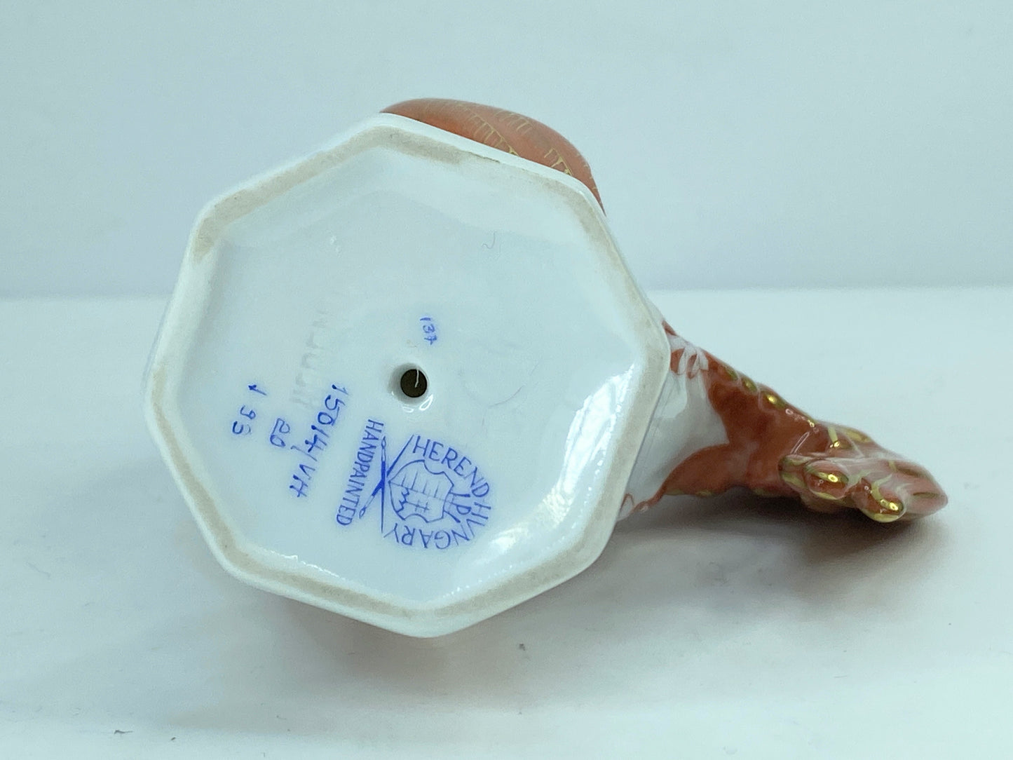 Herend Rooster 5031 Rust Fishnet Farmyard Collection A311