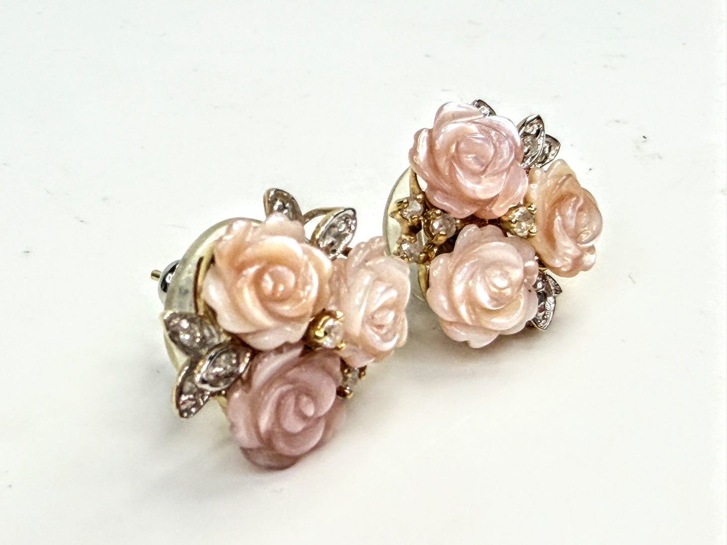 Vintage 14K Gold Carved MOP Rose Diamond Cluster Earrings 5.5g JR1583