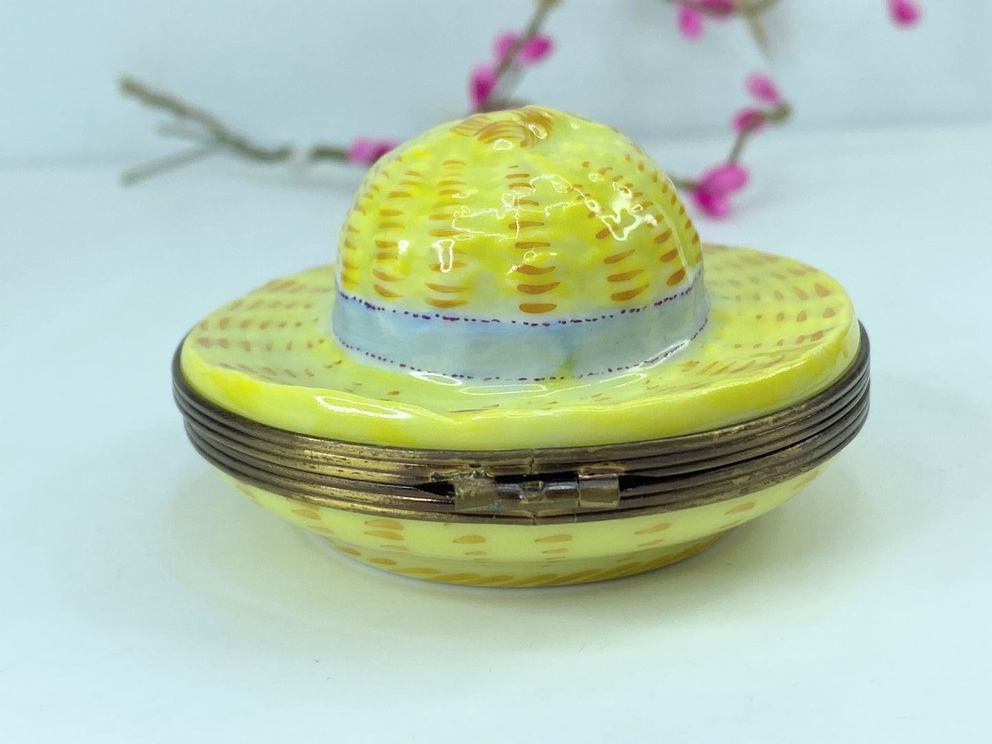 France  P.V Limoges Peint Main France Straw Hat Trinket A543