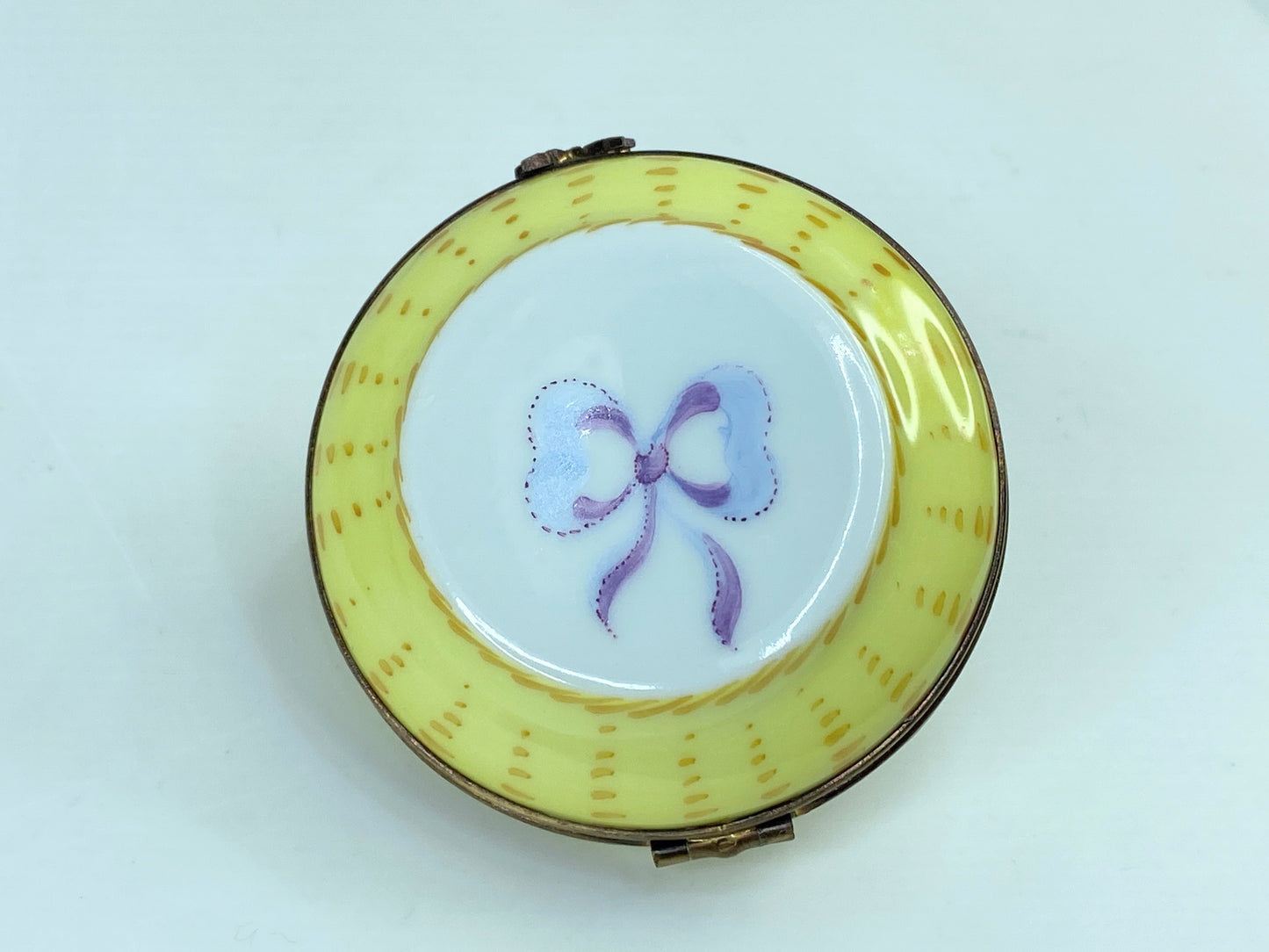 France  P.V Limoges Peint Main France Straw Hat Trinket A543