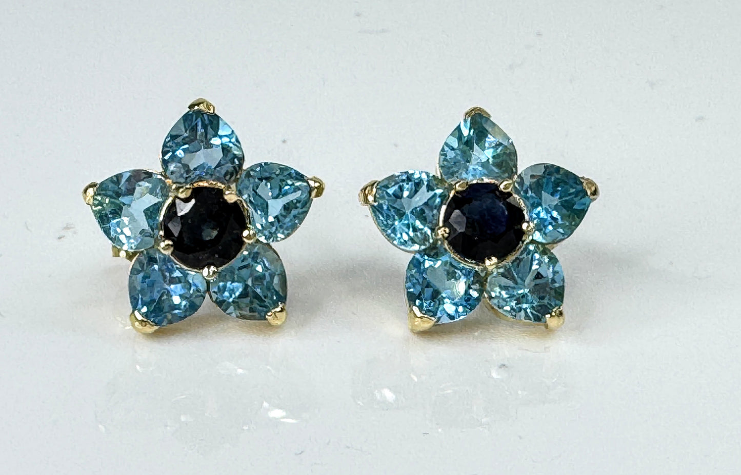 Vintage 14K yellow Gold Topaz and Sapphire Wide Earrings 4g JR1745