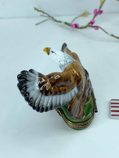 France Limoges Limited Edition God Bless America Flying Eagle trinket A548