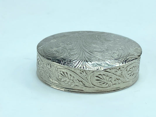 Art Deco Italian Sterling silver repousse hand chase feather oval trinket S58