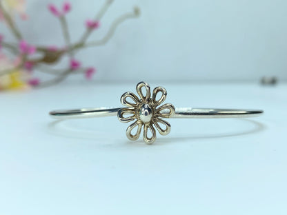 Tiffany & Co. Paloma Picasso Daisy Flower Hook Bangle Bracelet 6.5" 7.2g JR9906