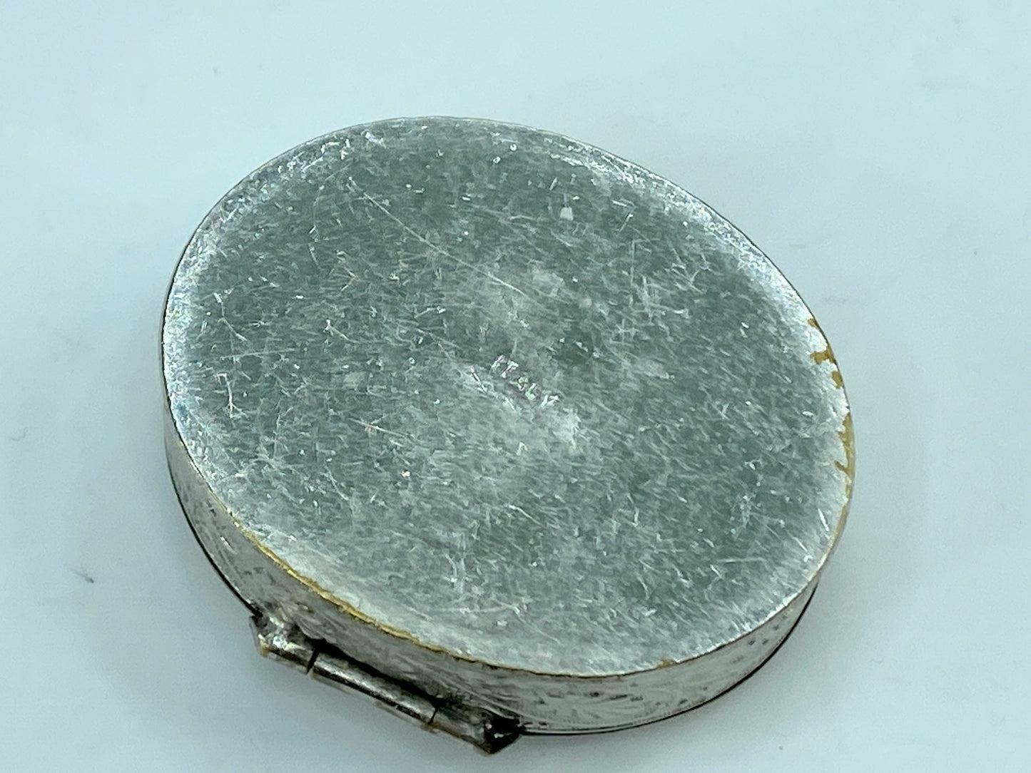 Art Deco Italian Sterling silver repousse hand chase feather oval trinket S58