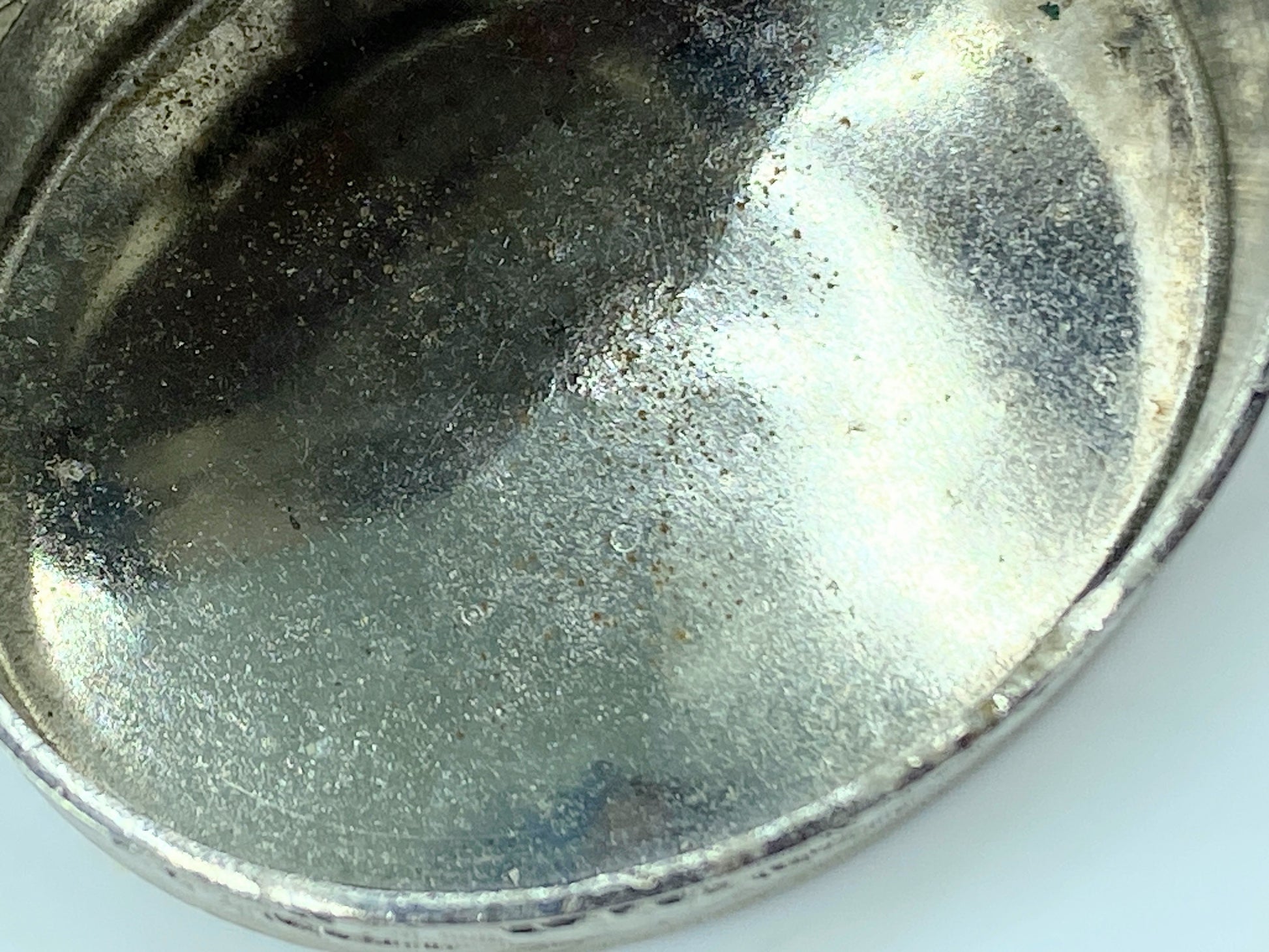 Art Deco Italian Sterling silver repousse hand chase feather oval trinket S58