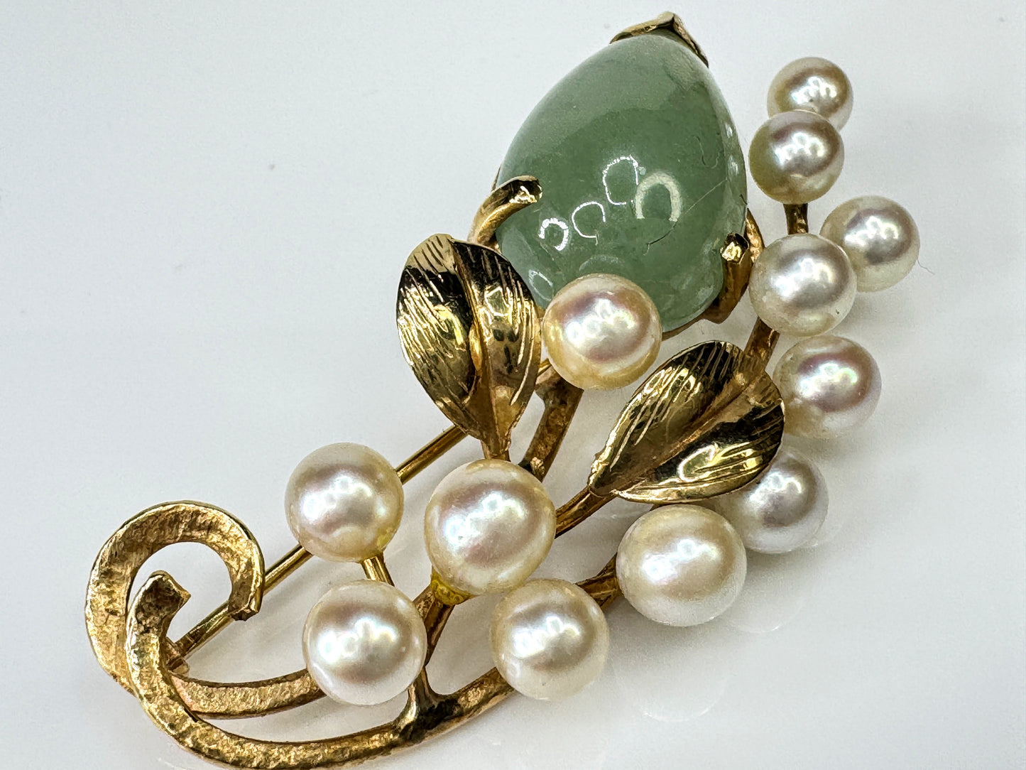 Vintage Mings of Honolulu 14K Gold Water Jade Akoya Pearl Brooch Pin 8.6g JR1751