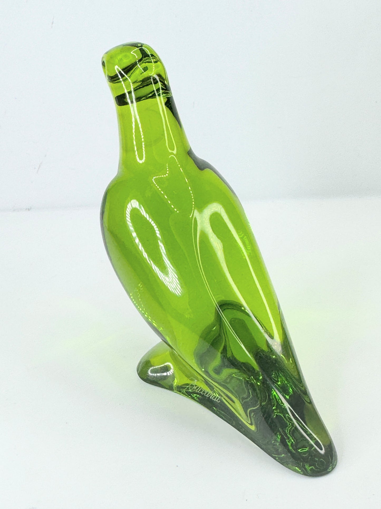 Baccarat Crystal Parrot transparent green hue 4" x 4" mint A507