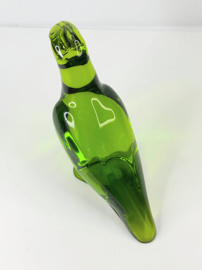 Baccarat Crystal Parrot transparent green hue 4" x 4" mint A507