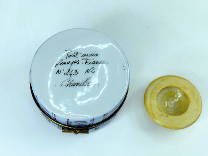 Chanille Limoges France Sevre Roses Hat Box for Collectors with hat A550