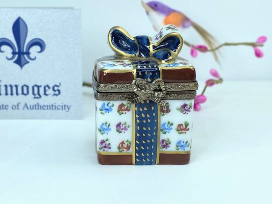 Polka dot Navy blue Ribbon Present Gift Limoges Box Porcelain Figurine A551