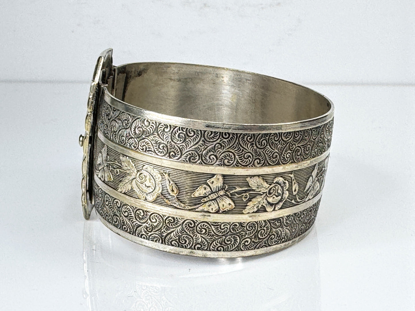 Art Deco Sterling Silver Floral Engraved Buckle Bracelet, 7” 32.6g JR1754