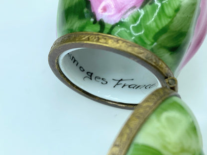 Rochard Limoges France Rosebud with Honey Bee garden collection trinket box A552