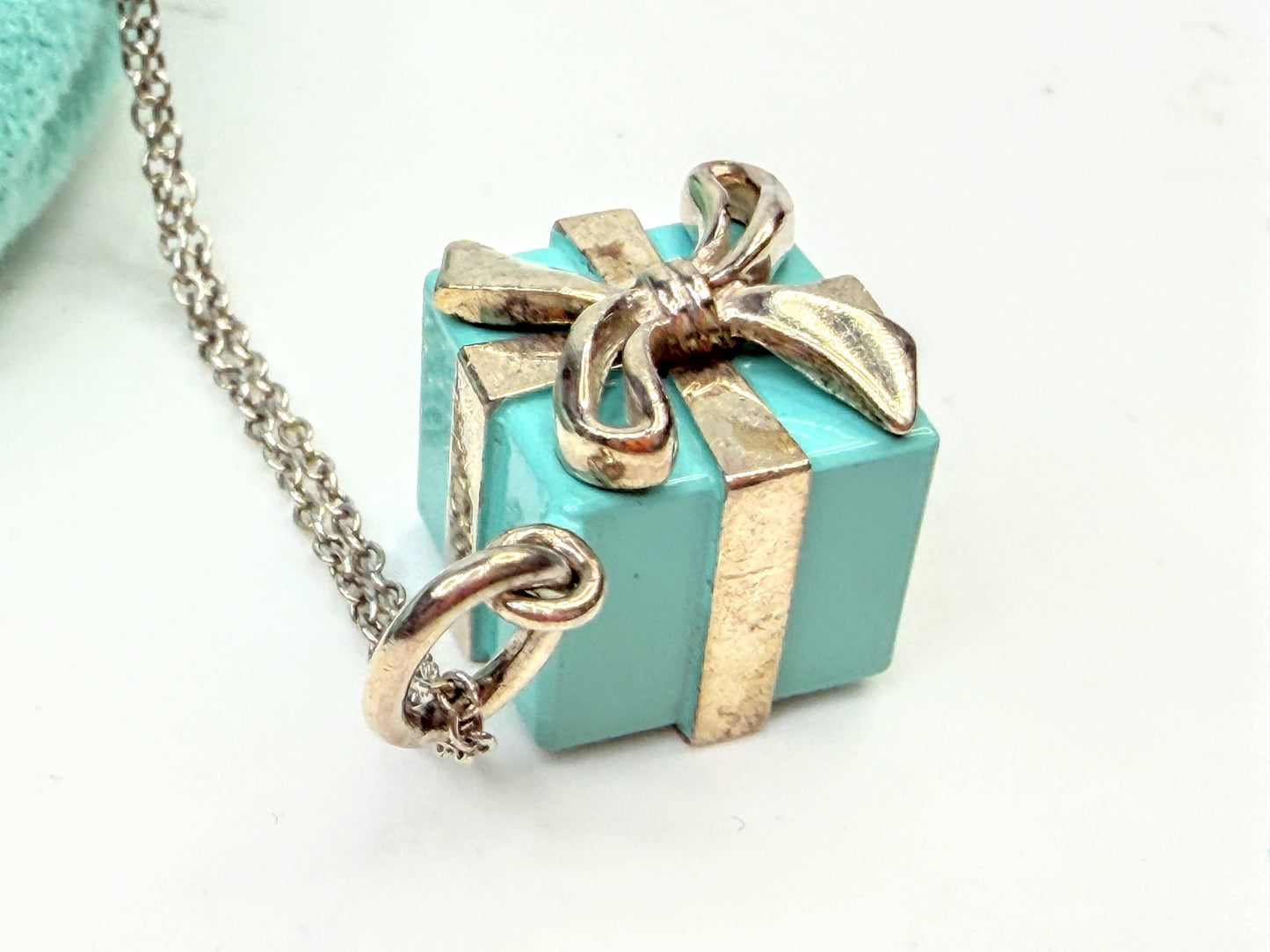Vintage Tiffany & Co. Sterling Silver Blue Enamel Gift Box Pendant Necklace JR1595