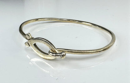 Sterling Silver Christian Fish Hook Bangle Bracelet 11.9g 6 3/4" JR1755