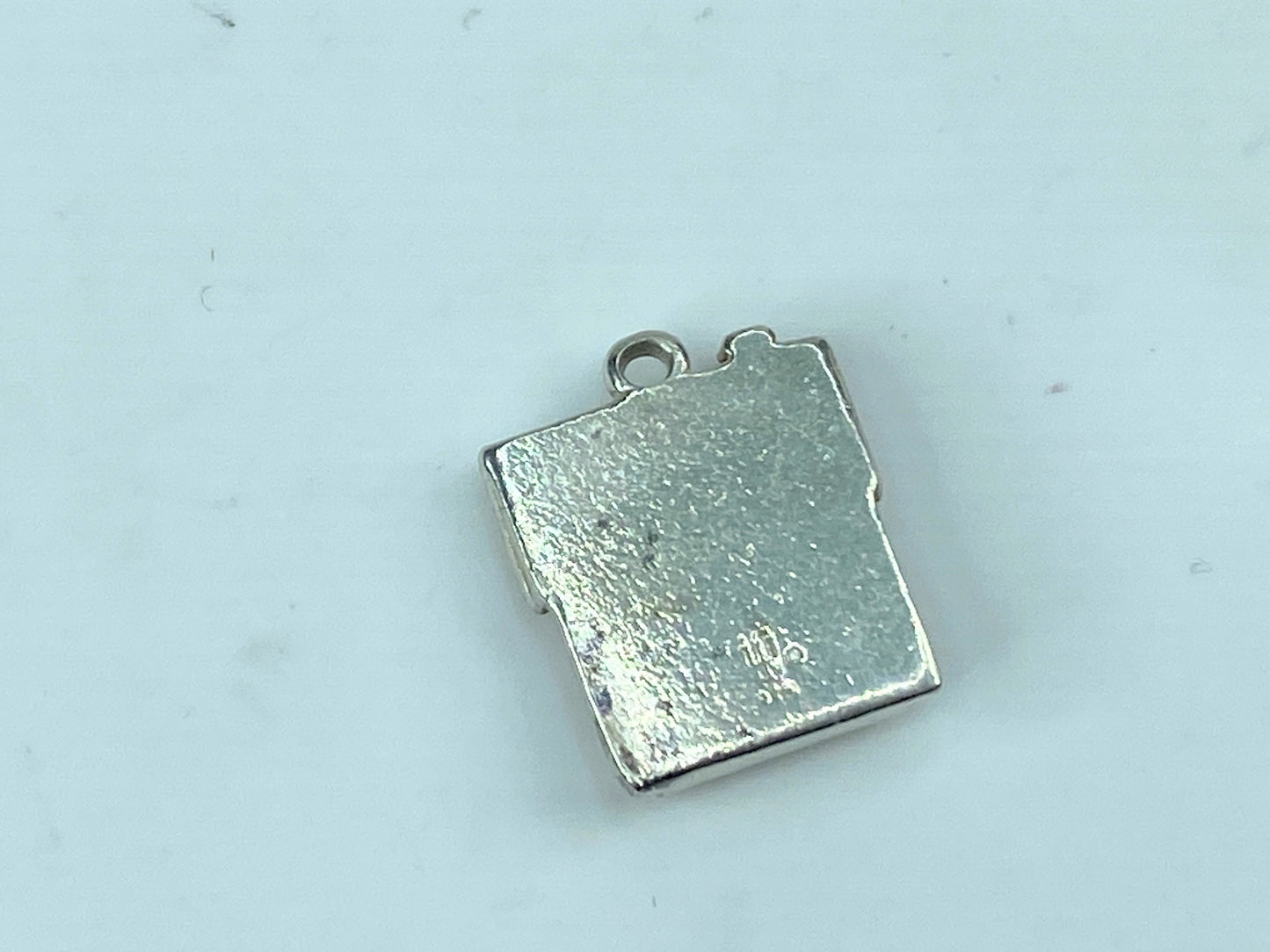 Rare vintage James Avery sterling house charm pendant 2.9g JR562