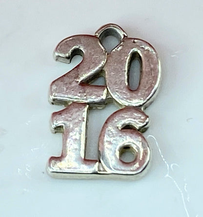 James Avery Retired Sterling Silver Stacked 2016's Year Charm (Read) 1.1g JR568