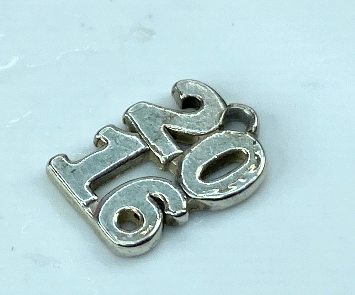 James Avery Retired Sterling Silver Stacked 2016's Year Charm (Read) 1.1g JR568