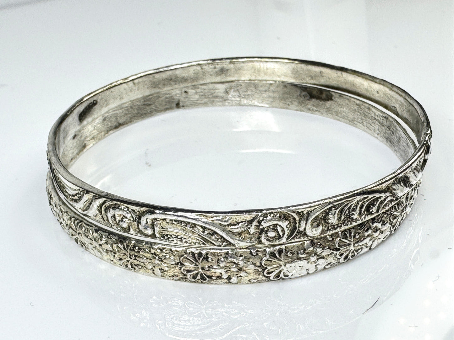 Vintage Sterling Silver Floral Embossed Stacking Bangle Bracelet 8" 28.5g JR1762