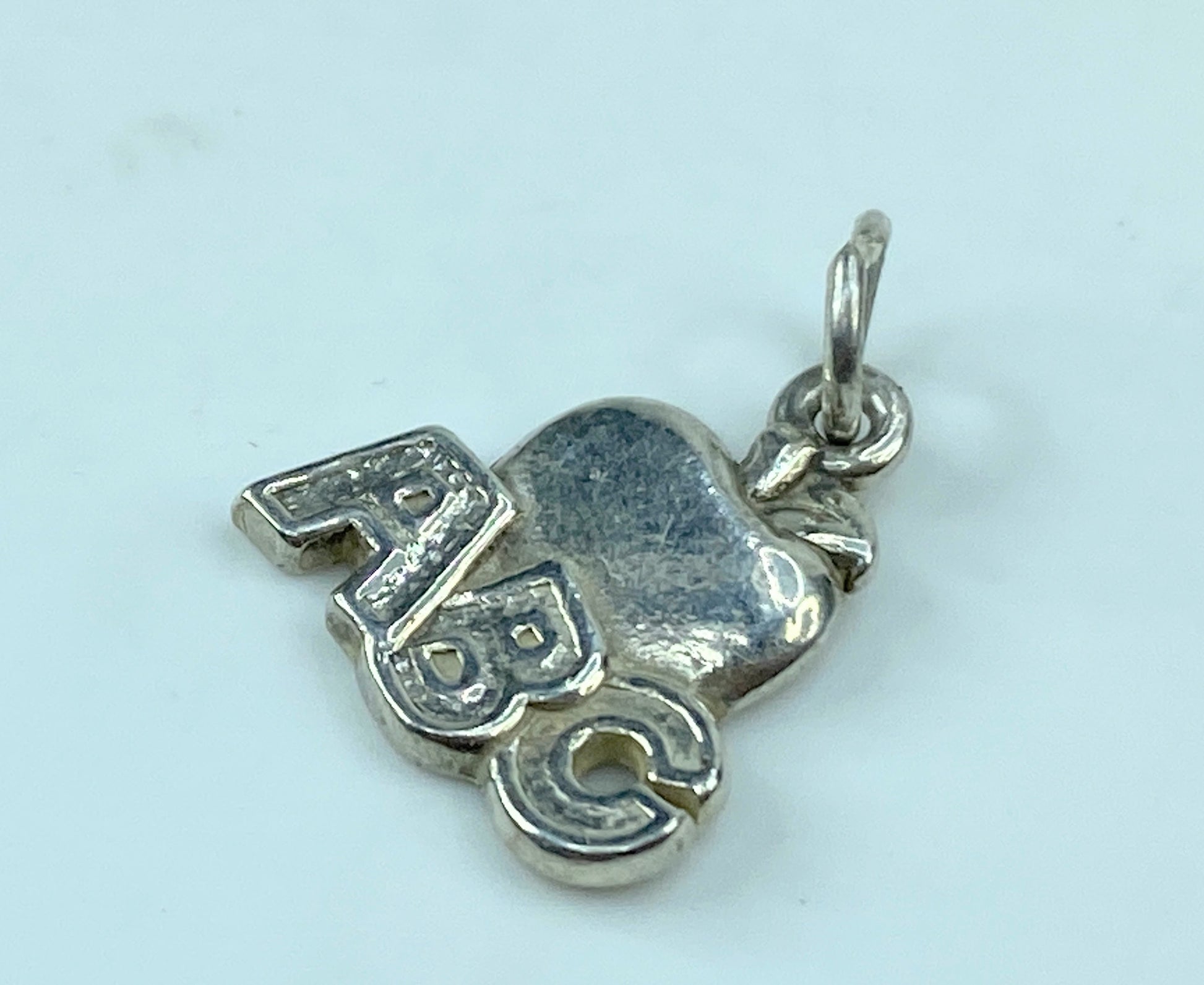 Retired James Avery Sterling Silver 925 “abc Apple Charm” 2.1g JR569