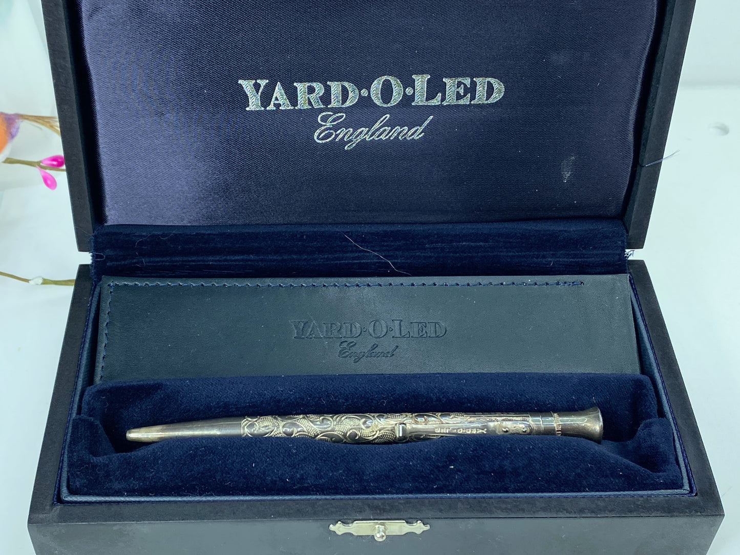 Yard-O-Led sterling silver perfecta victorian pen and refill set in box SS120