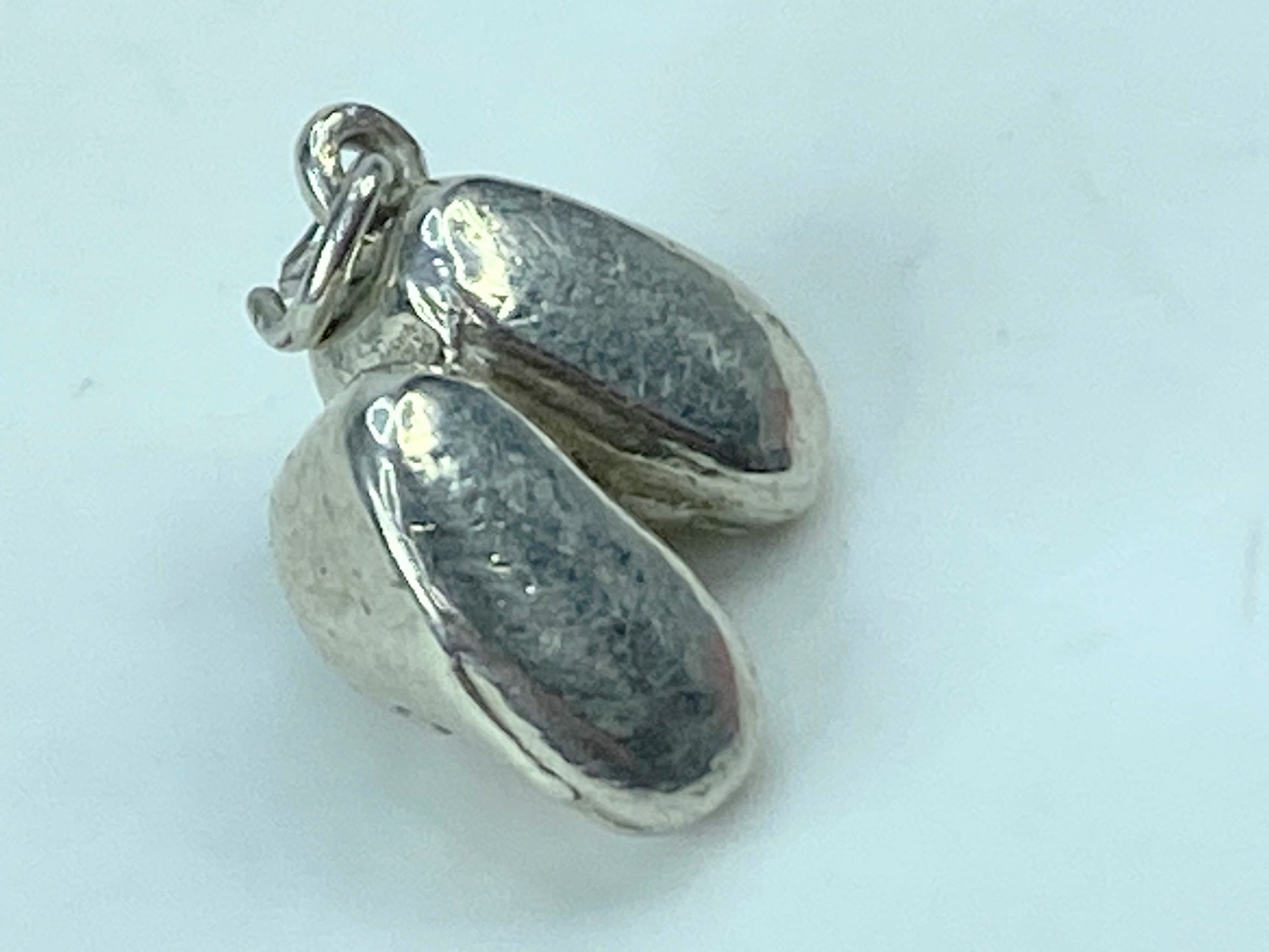 James Avery Retired Sterling Silver Baby Booties Charm (read) JR570