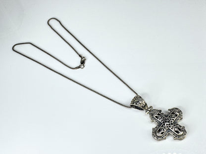 Sterling Silver detailed Reversible Openwork Cross Pendant Necklace 14.6g JR1766