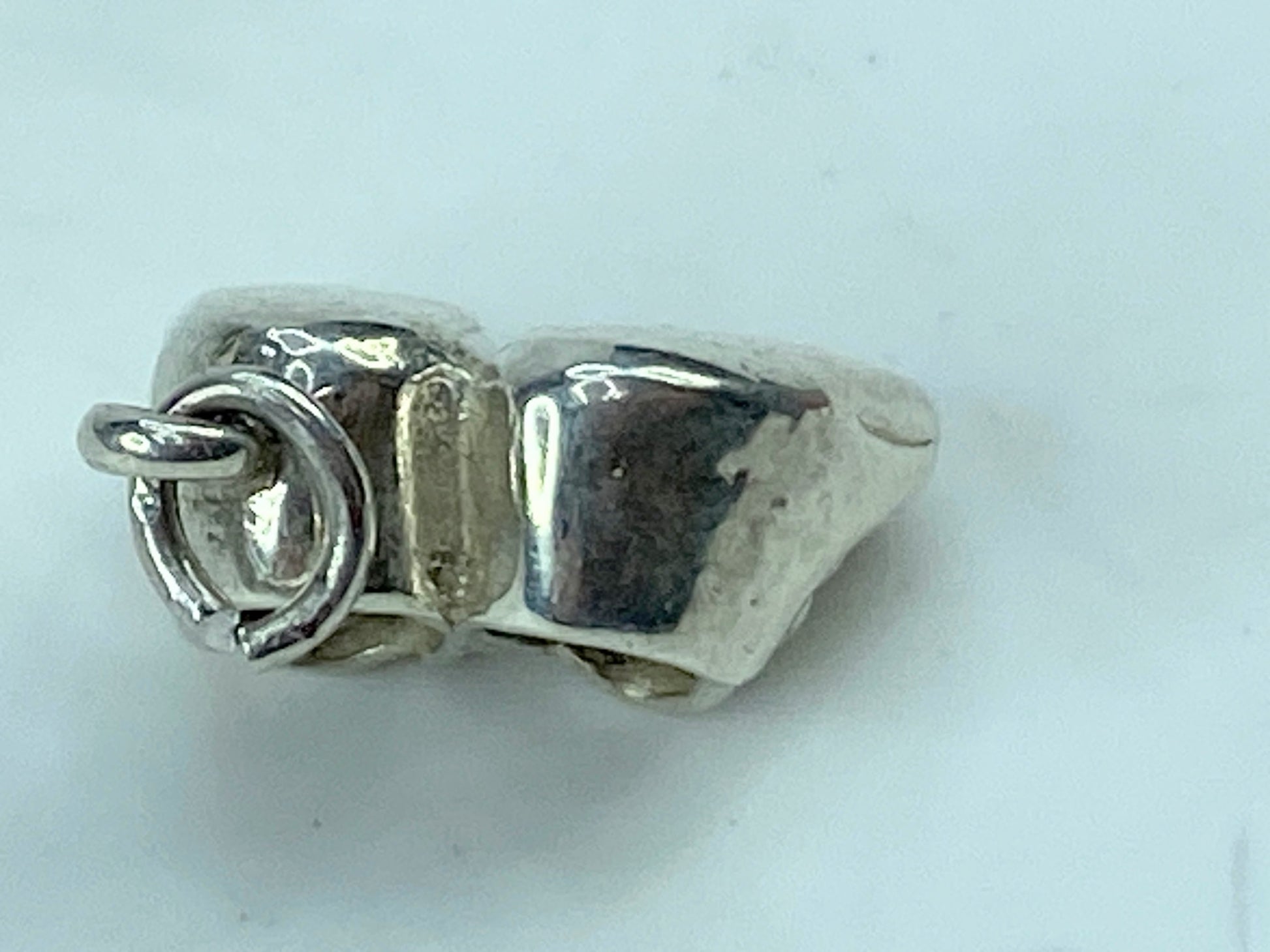 James Avery Retired Sterling Silver Baby Booties Charm (read) JR570