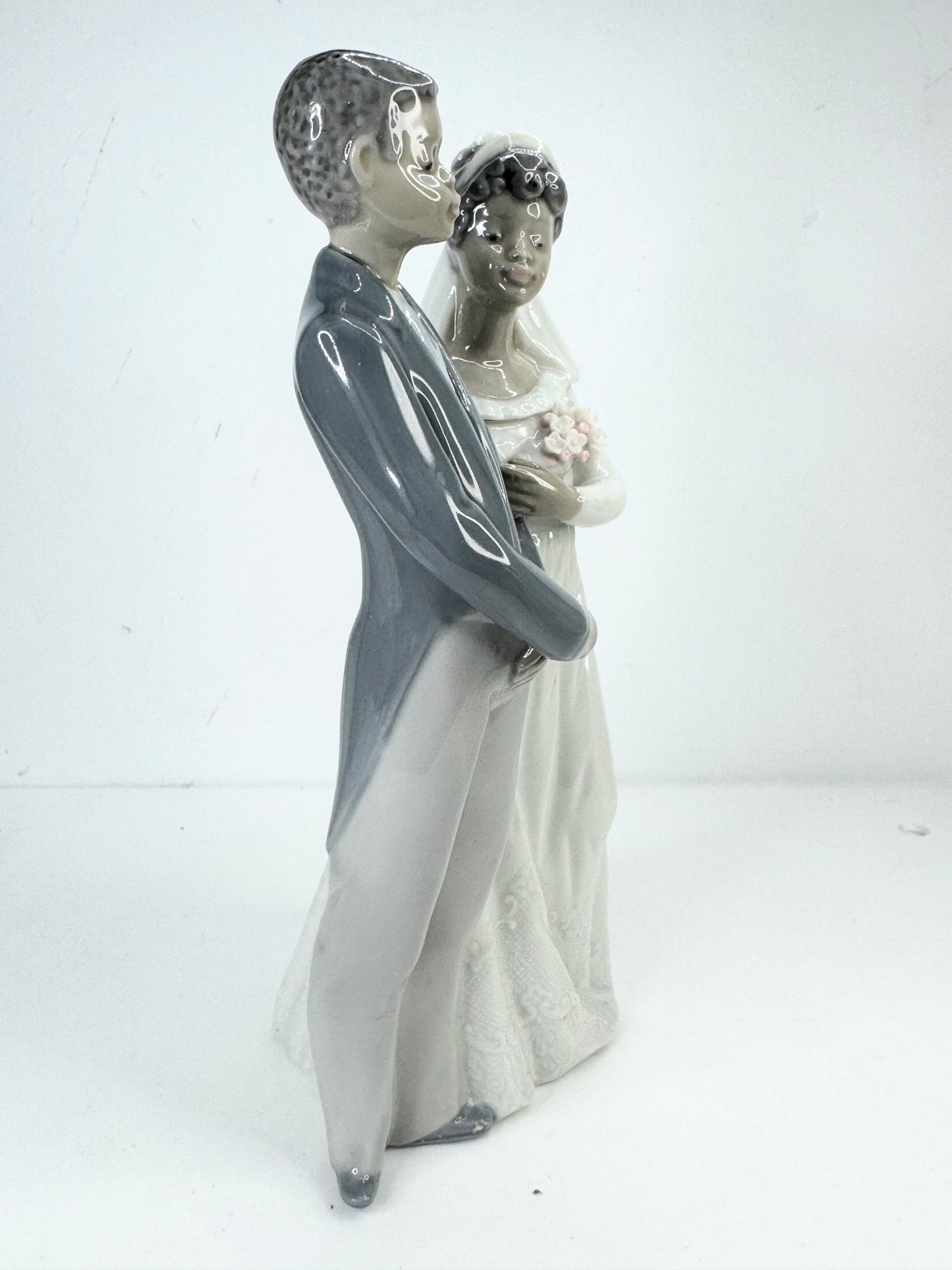 Lladró porcelain figurine From This Day Forward-Black Legacy Collection A626