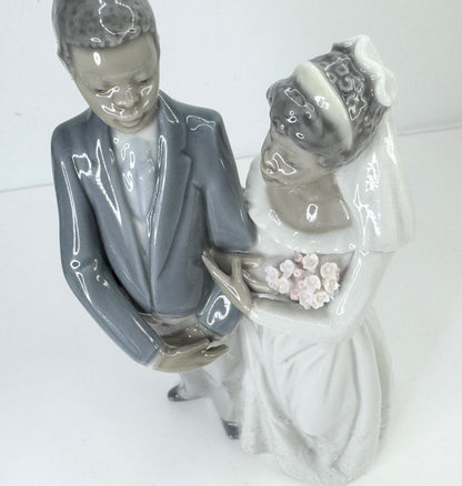 Lladró porcelain figurine From This Day Forward-Black Legacy Collection A626
