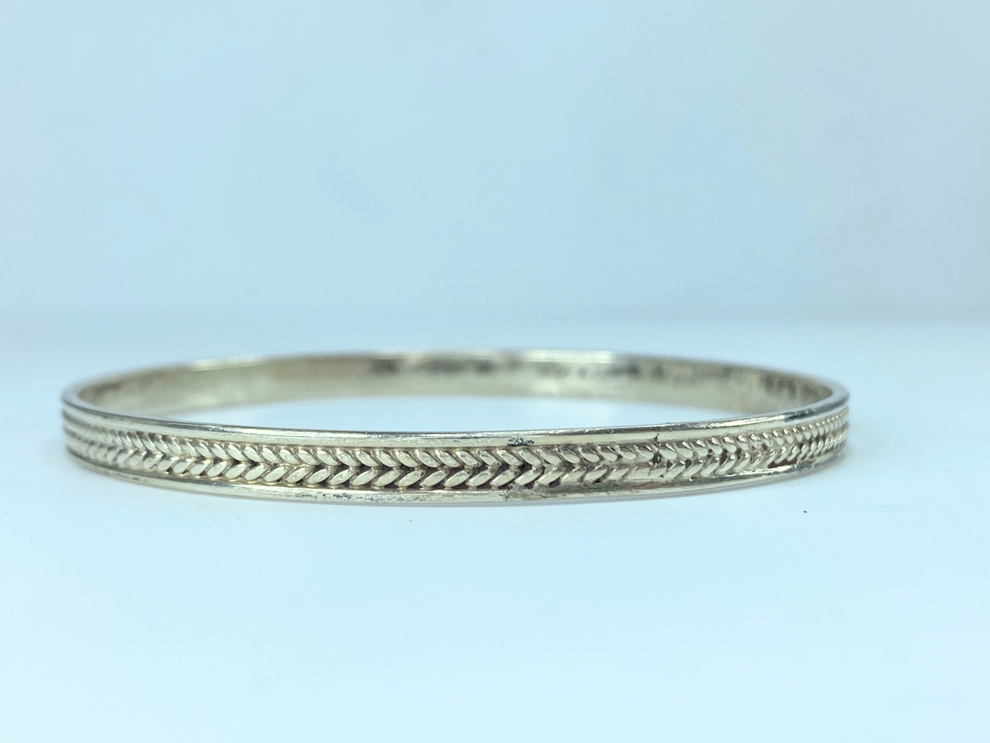 Norway Artisan Sterling Silver 925 texture slip on bangle 13.2g JR9586