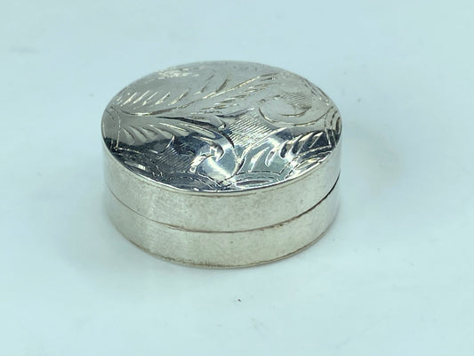 Round Sterling Silver Hinged Pill Box Shape Etched sterling 925 7g 1.0" SS65