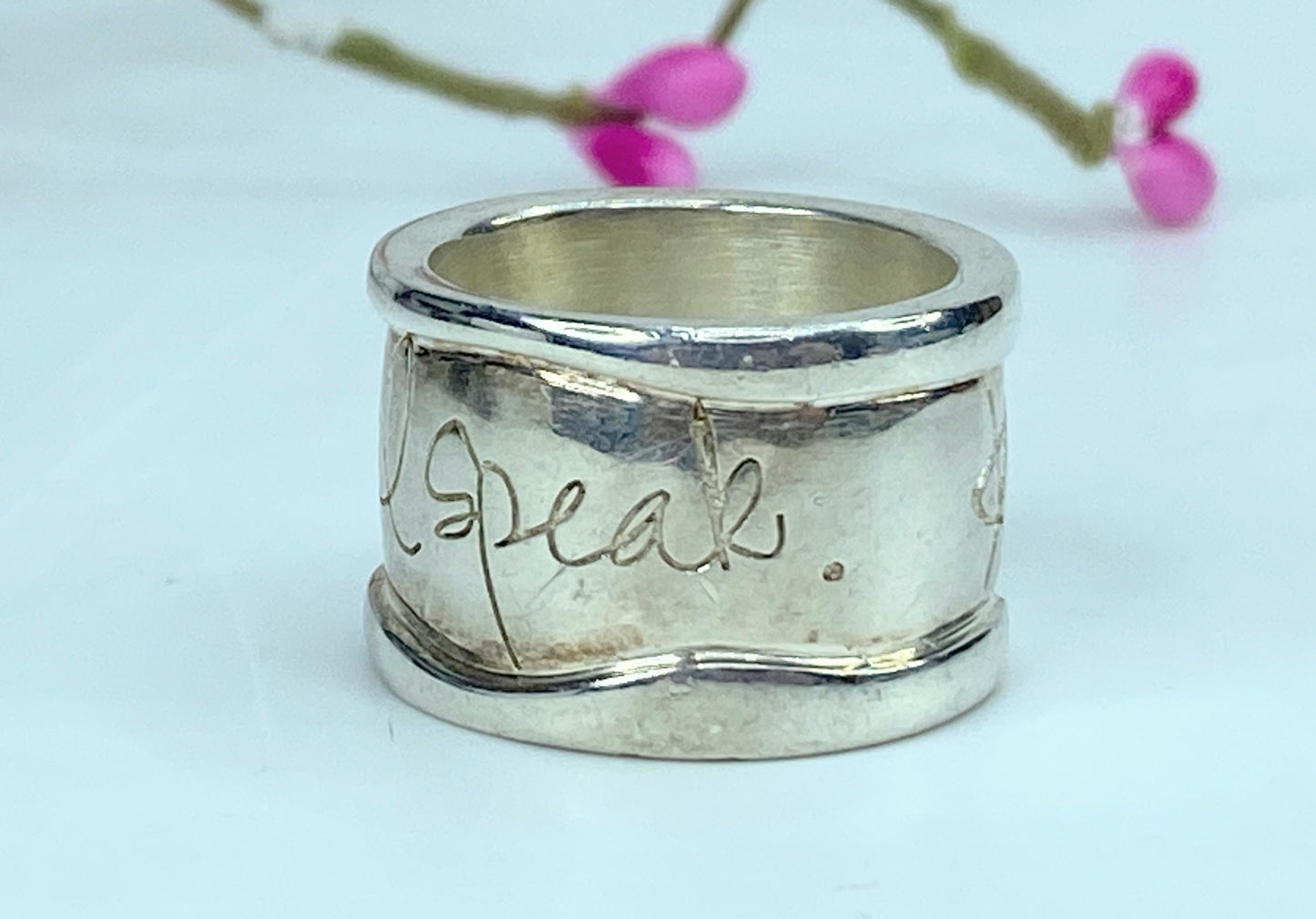 Milor Shawn Killinger 925 Sterling Silver "Hear My Soul Speak" Band RingJR1048