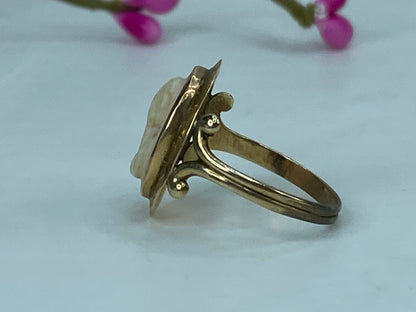 Antique 10K Gold Cameo Ring Engraved, Bust, Oval 2g size 6 JR1050