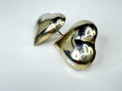 Sterling Silver Puffy Heart Stud Earrings Israel 925  8.0g 1 1/8" x 1" JR1772