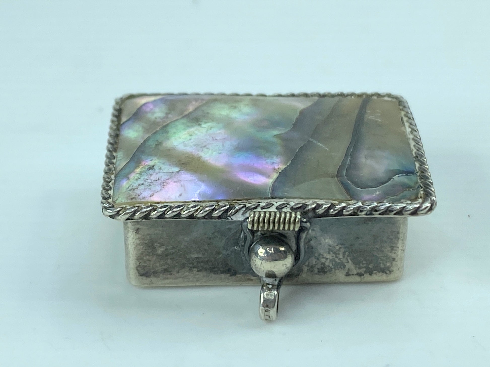 Abalone Shell Pill Box sterling silver Mexico round link border 7.8g SS68