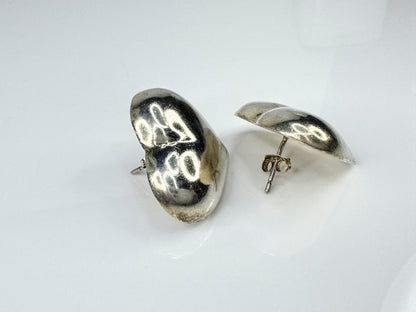 Sterling Silver Puffy Heart Stud Earrings Israel 925  8.0g 1 1/8" x 1" JR1772