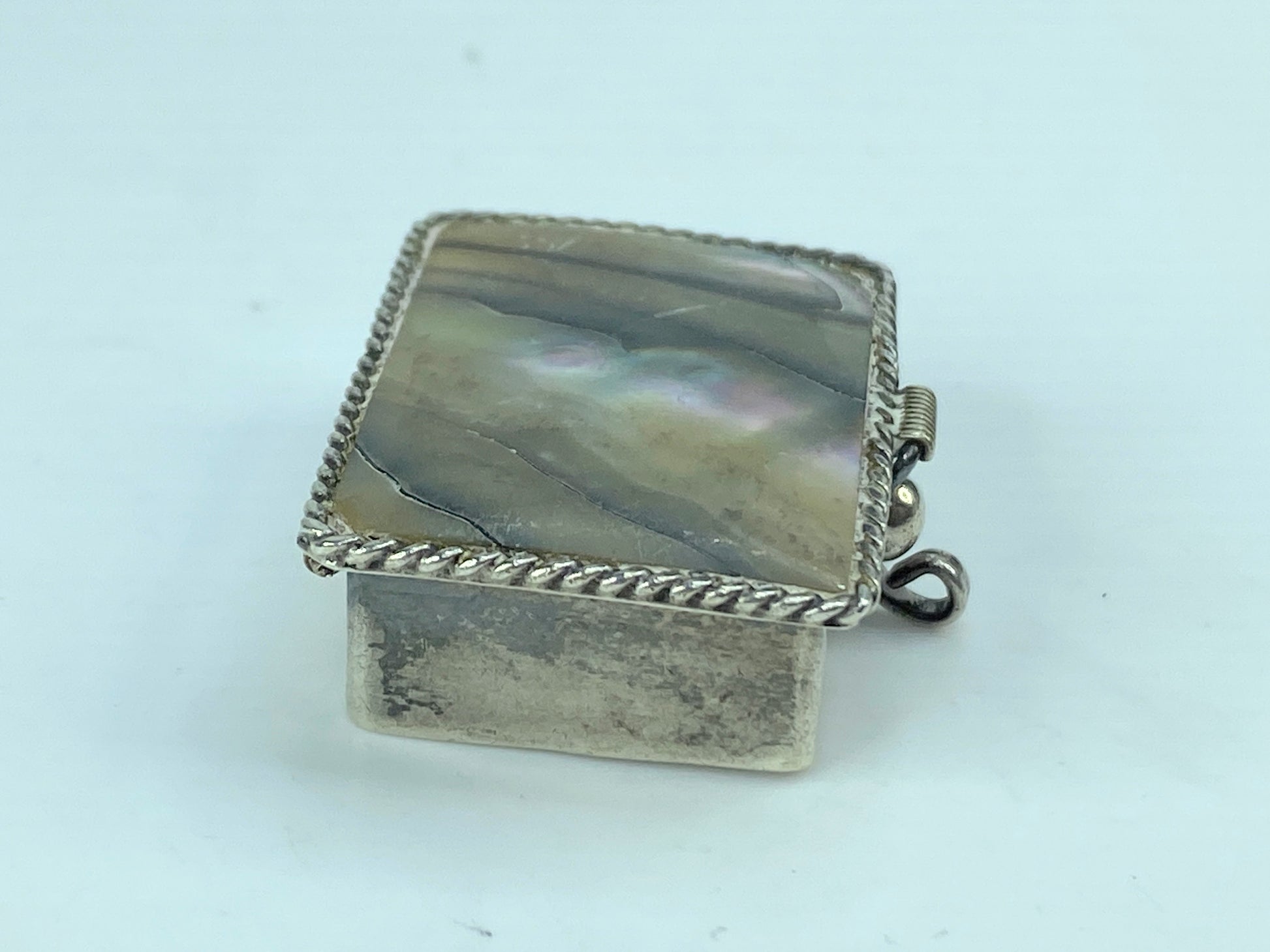 Abalone Shell Pill Box sterling silver Mexico round link border 7.8g SS68