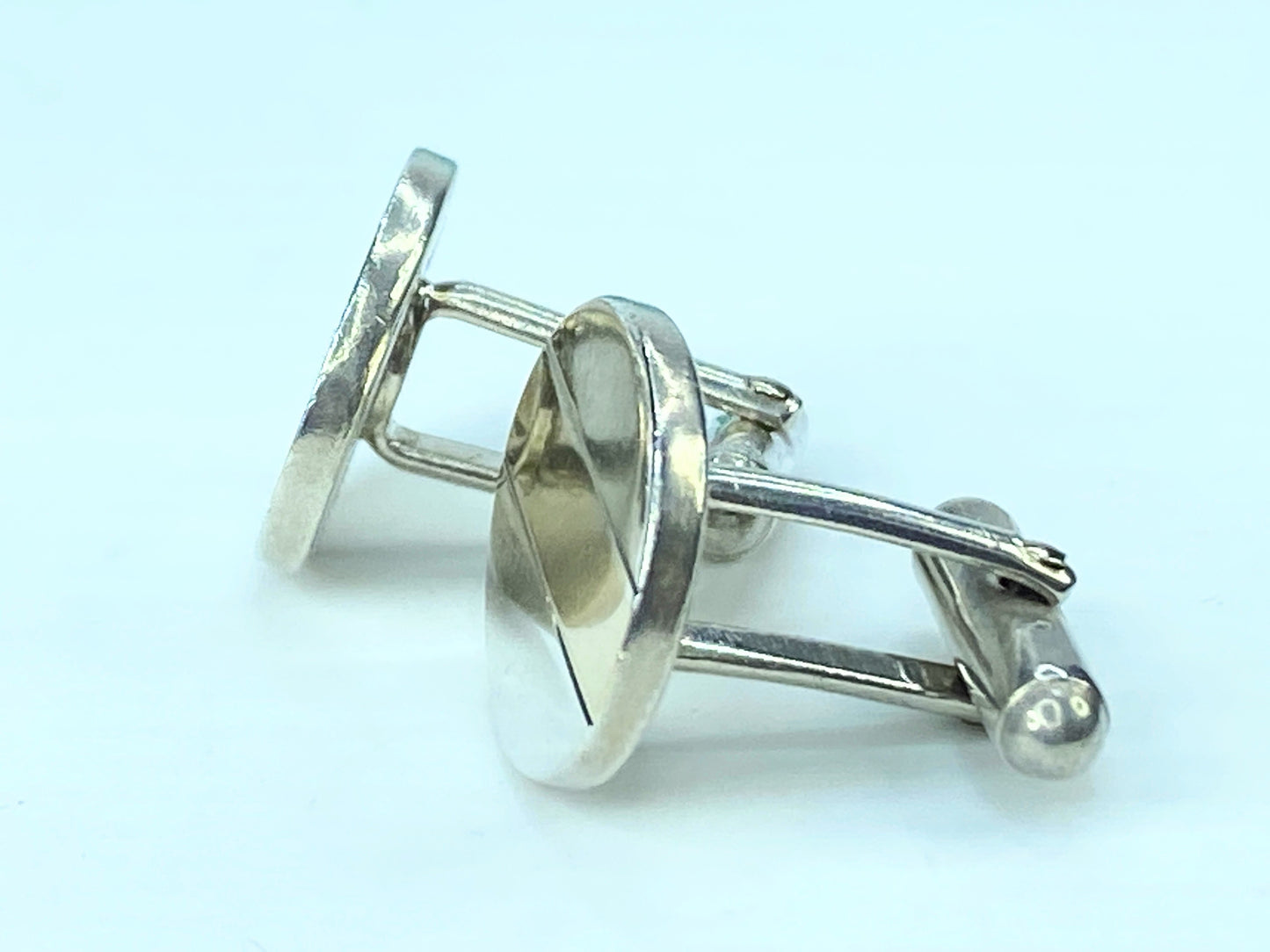 Authentic Tiffany & co. 18k 750 Yellow Gold, 925 Sterling Silver Cufflinks GS121