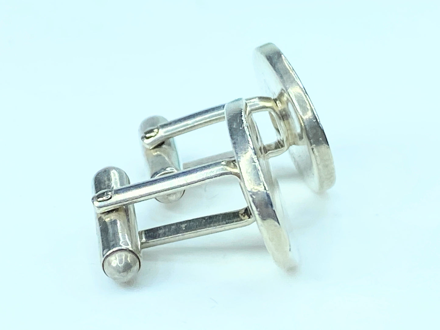 Authentic Tiffany & co. 18k 750 Yellow Gold, 925 Sterling Silver Cufflinks GS121