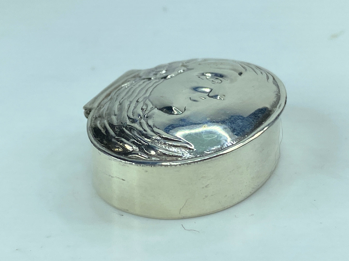 Sterling Silver Crescent Moon Lady's Face Pill Snuff hinged box 10.6g SS70