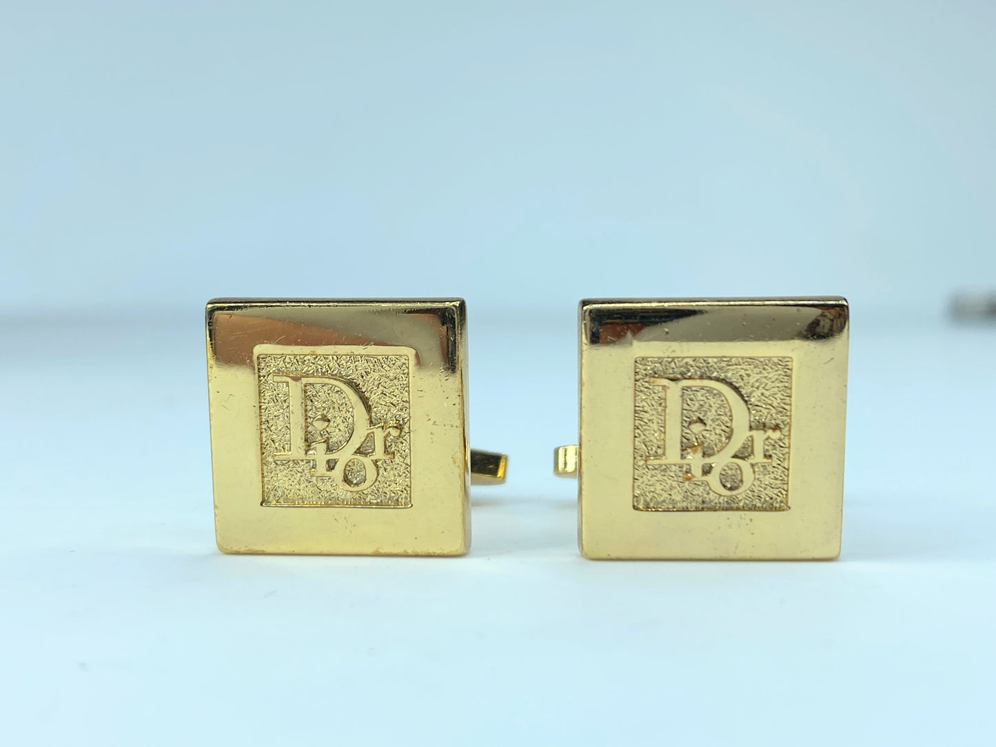 Charming Dior Square texture CD logo gold tone cufflink S122