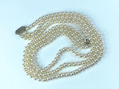 Triple Akoya cultured Pearls necklace in 14 karat white gold choker