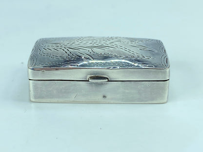 Sterling silver 50's etched Dog tall grass rectangular pill snuff box SS71