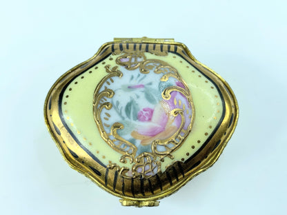 Limoges hand painted Lyric flower gold accent trinket box A135