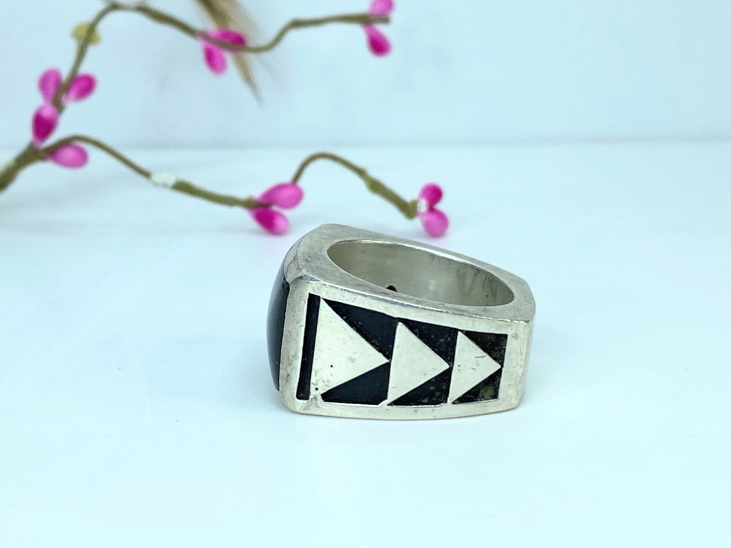 Nightrider huffy Sterling silver Men's onyx geometric inlay ring s12 42g JR1056