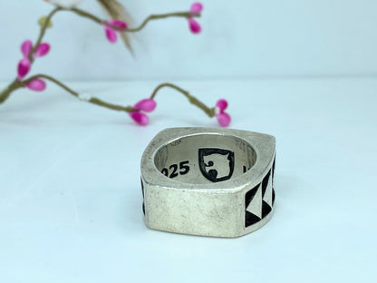 Nightrider huffy Sterling silver Men's onyx geometric inlay ring s12 42g JR1056