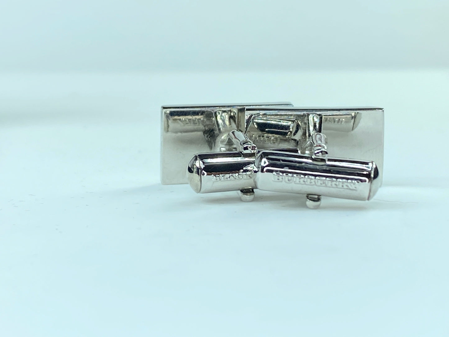 Burberry Classic Check Horsenight Silver Cufflinks GS126